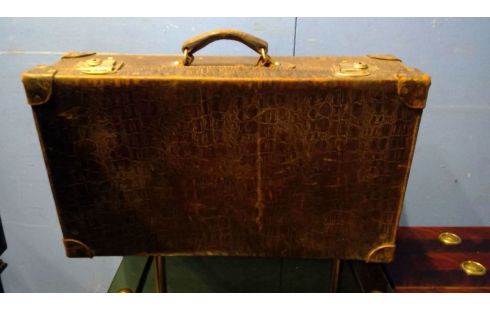 MALLE COFFRE, , CROCODILE LOOK