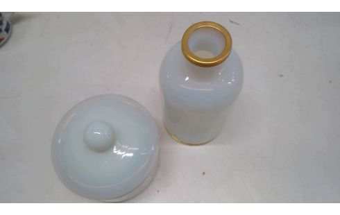 POTJE SET VAN 2 MELKGLAS