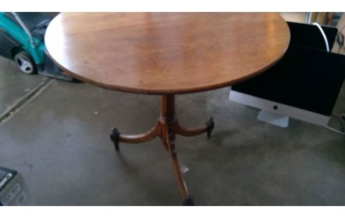 TAFEL ROND  ANTIEK