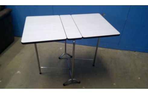 TAFEL PLOOIBAAR FORMICA