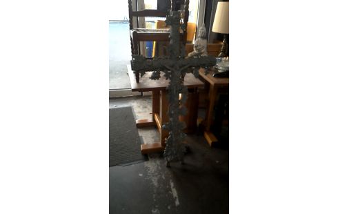 GIETIJZER ANTIEK KERHOFKRUIS