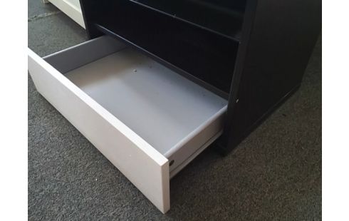 MEUBLE 2T AVEC ETAGERE VERRE