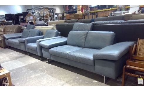 SALON CUIR BLEU 3+2+1 PLACE+ TET.