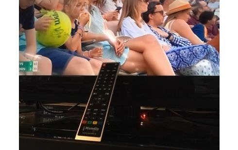 TV CONTINENTAL EDISON 81 CM / TNT HD / AVEC TELECOMMANDE