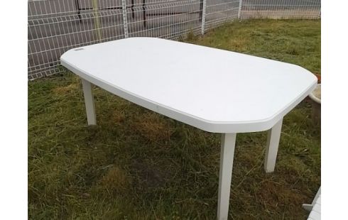 TABLE JARDIN PVC BLANCHE GROSFILLEX