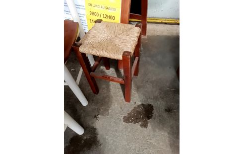 TABOURET .