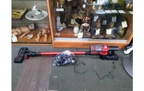 ASPIRATEUR BALAI SILVERCREST 2 EN 1