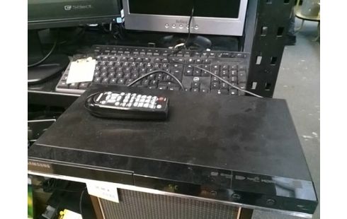 LECTEUR DVD SAMSUNG AVEC TELECOMMANDE HDMI/RCA/PERITEL