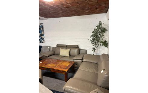 SALON CUIR 3+2+POUF GRIS