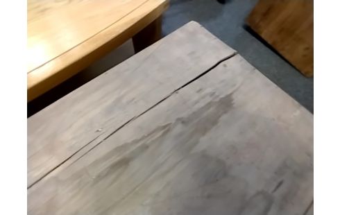 CAISSE GM EN PIN ABIMEE