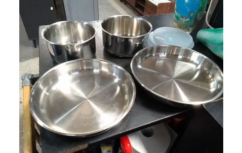 CASSEROLES + POÊLES TEFAL BABY LE LOT