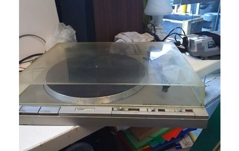 PLATINE VINYLE AKAI AP-Q310