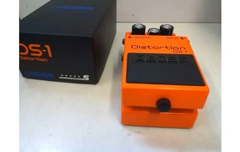 PEDALE BOSS DISTORTION DS-1