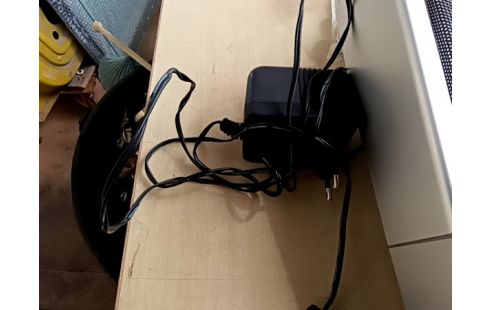 PIANO SYNTHÉTISEUR C.GIANT + TRÉPIED RSV2