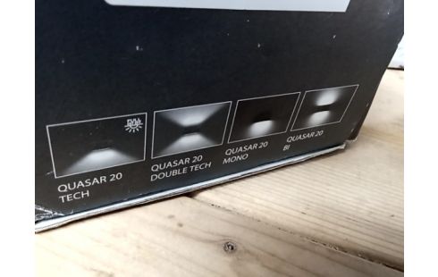 APPLIQUE murale led design in quasar 20