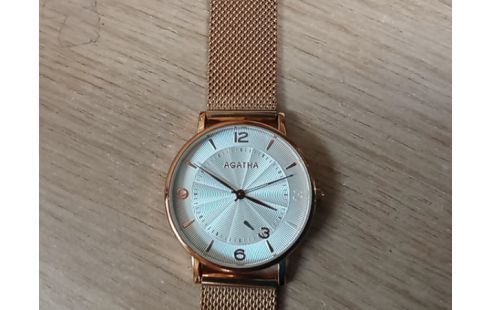 MONTRE DOREE AGATHA