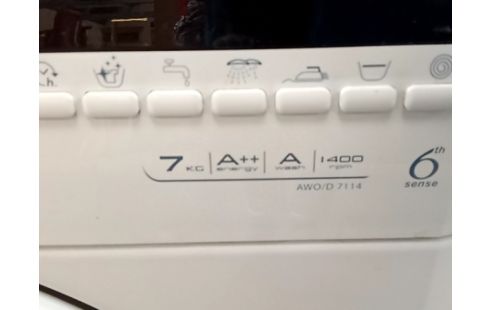 MACHINE A LAVER whirlpool A++ 7kg 6th sense