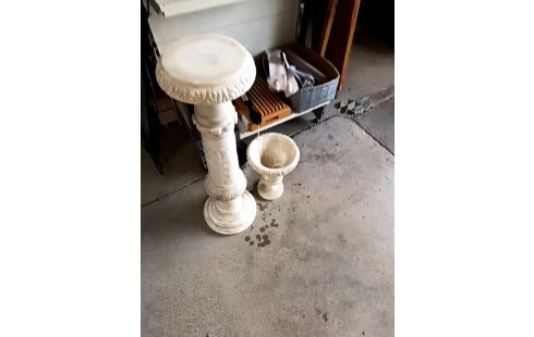 COLONNE + VASE