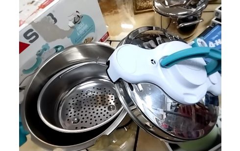 COCOTTE MINUTE Seb avec accessoires