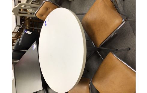 TABLE PIED CENTRALE BLANCHE CHROME