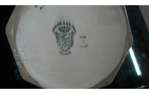 LONGWY ANCIEN EN SUPERBE ETAT