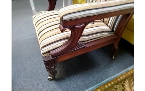 FAUTEUIL ANCIEN BOIS ET TISSU
