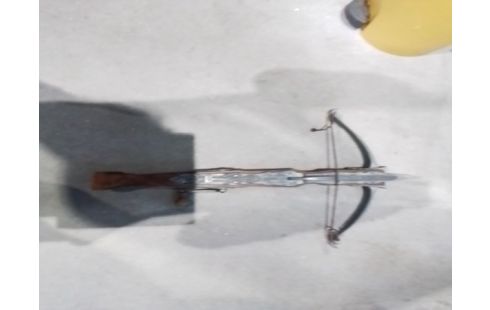 ARBALETTE BOIS ET MÉTAL