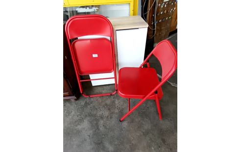 CHAISE PLIANTE MÉTAL ROUGE