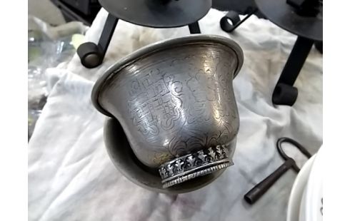 TASSE TIMBALE EN METAL