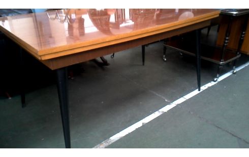 ESSTISCH IM VINTAGE-STIL LÄNGLICH