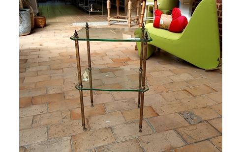 CONSOLE laiton et 2 etages en verre 1 defaut