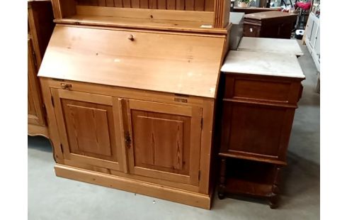 SECRETAIRE 2 CORPS PIN