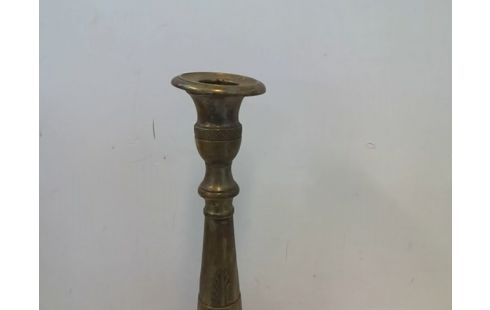 BOUGEOIR LAITON HAUT