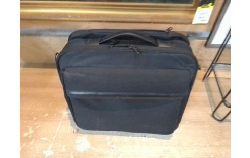 SACOCHE SUR ROULETTES