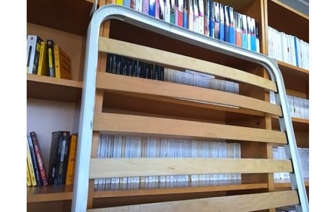 LIT METAL BLANC AVEC SOMMIER A LATTES 90X190