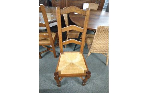 6 CHAISES RUSTIQUES ASSISE PAILLEES