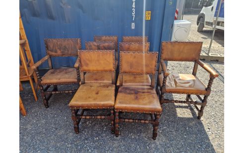 CHAISE ANGLAISE EN CUIR 8 PCS
