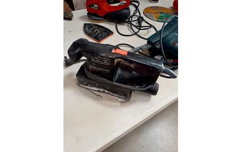 PONCEUSE BLACK ET DECKER VIBRANTE