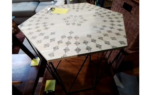 BOUT DE CANAPE BOIS ET METAL AVEC DESSIN