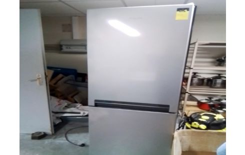 REFRIGERATEUR CONGELATEUR HOTPOINT ARISTON