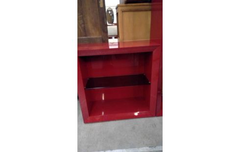 WANDKAST/VITRINE MODERN ROOD GLAS