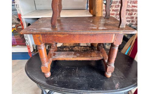 TABLE DE SALON RUSTIQUE