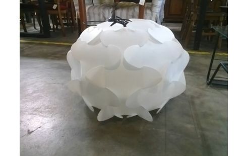 SUSPENSION LAMOE A POSE