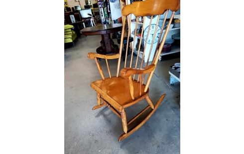 ROCKING CHAIR .