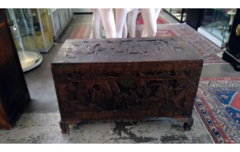 ANTIEK KIST