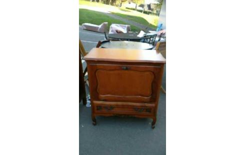 MUEBLE BAR LUIS XV CEREZO SILVESTRE