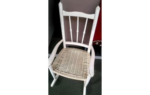 BALANCÍN NIÑO BLANCA ANTIGUO