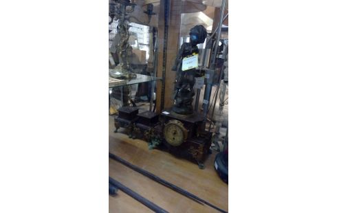 GARNITURE DE CHEMINEE