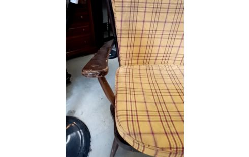 PAIRE DE FAUTEUILS ANGLAIS VINTAGE