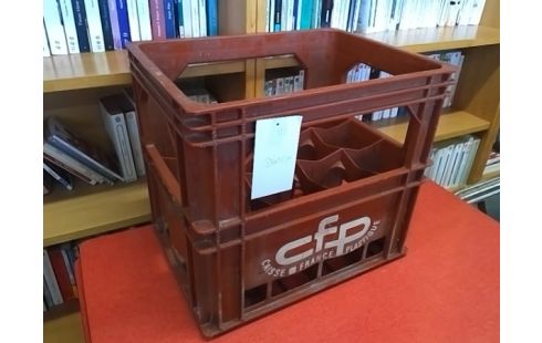 CAISSE BOUTEILLE ROUGE